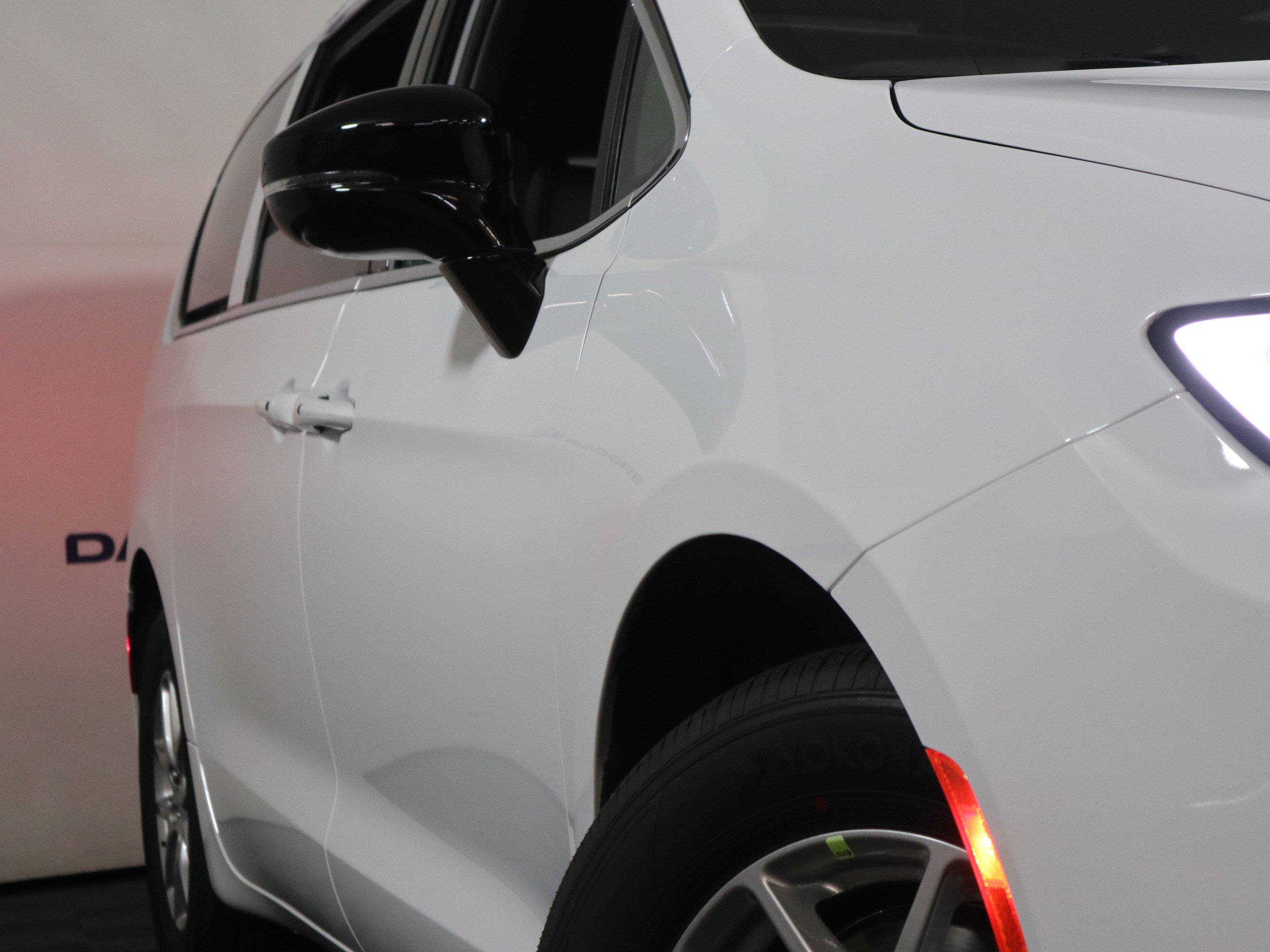 New 2026 Chrysler Pacifica Select image 3