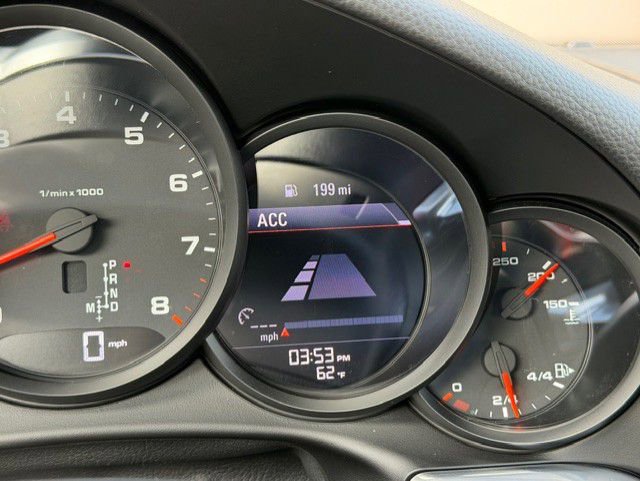 Used 2018 Porsche 911 Carrera image 35