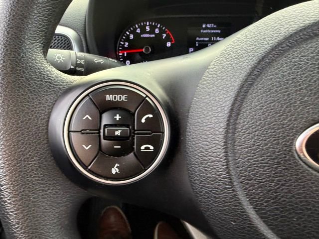 Certified 2020 Kia Soul LX image 11