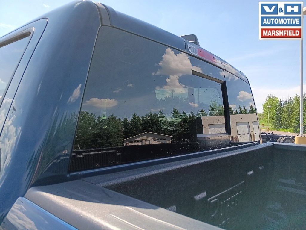 Used 2023 RAM 1500 4x4 Crew Cab image 20