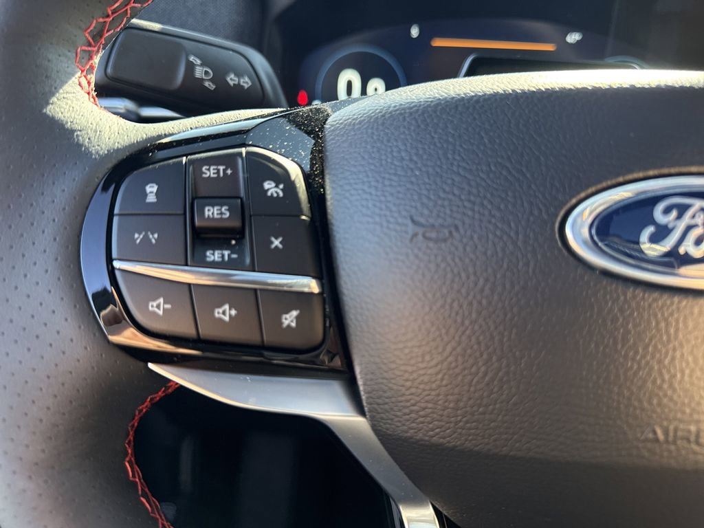 Used 2026 Ford Explorer ST-Line image 19