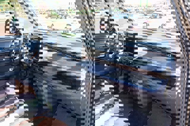 New 2025 Volkswagen ID. Buzz Pro S image 45