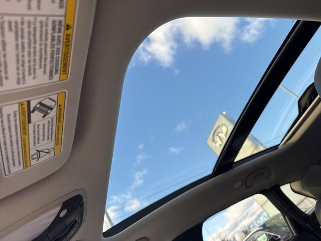 Certified 2022 INFINITI QX50 Luxe image 23