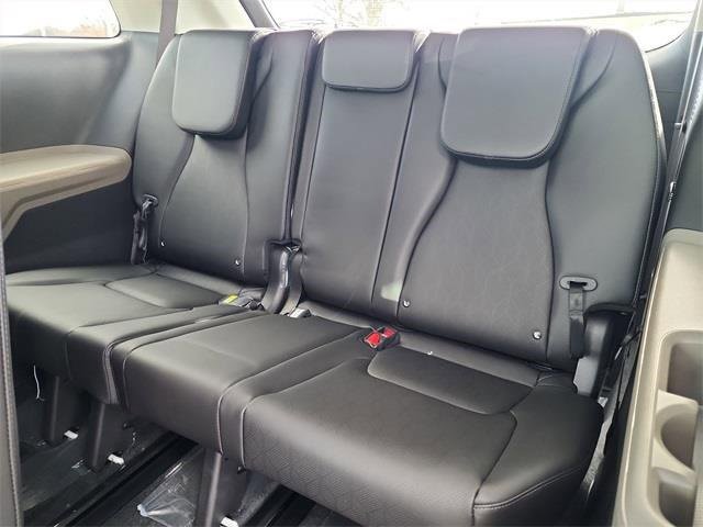 New 2026 Kia Carnival image 16