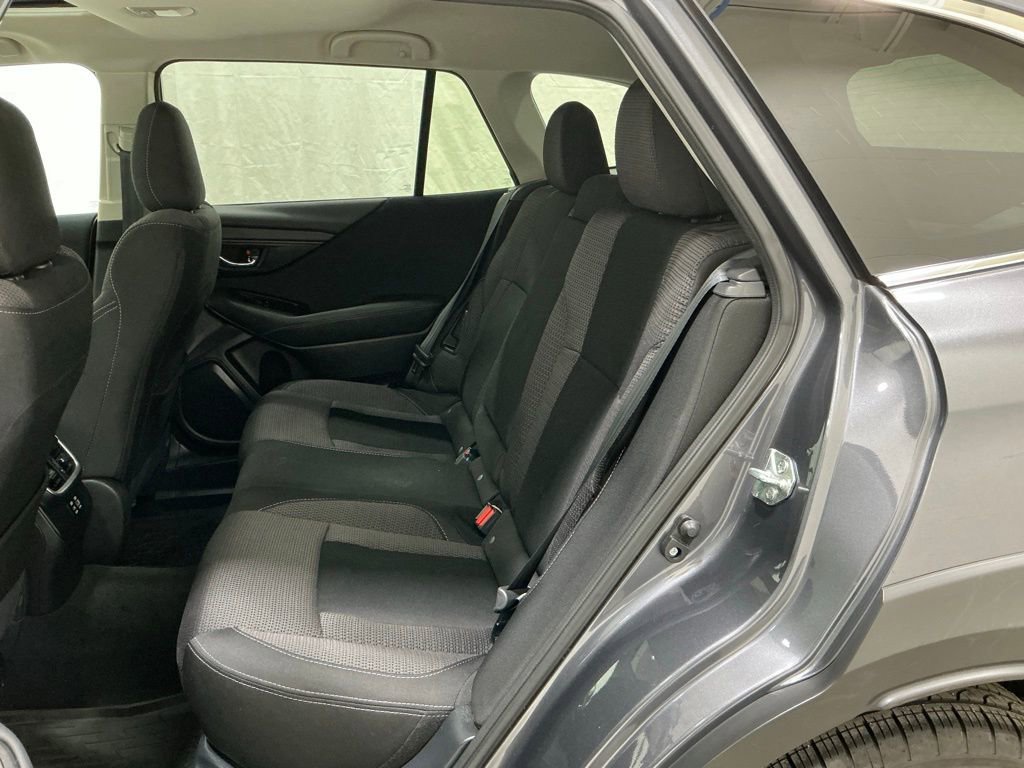 Used 2024 Subaru Outback Premium image 17