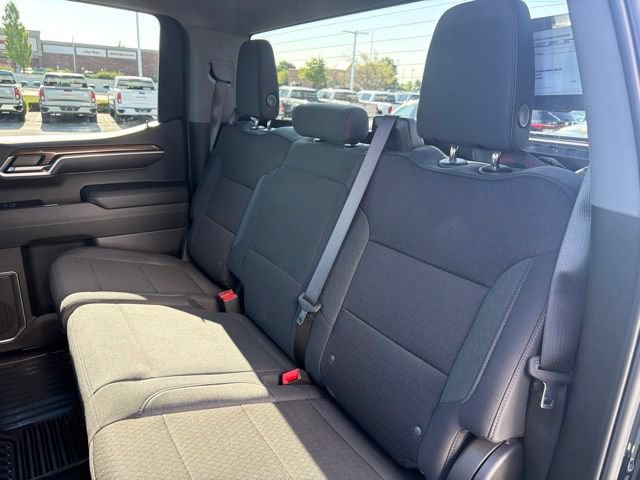Used 2024 Chevrolet Silverado 1500 LT AWD/4WD image 19