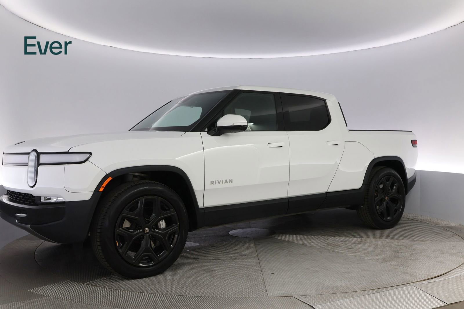 Used 2023 Rivian R1T Adventure image 18