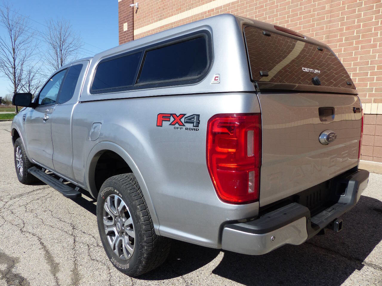 Used 2022 Ford Ranger Lariat w/ FX4 Off-Road Package AWD/4WD image 7