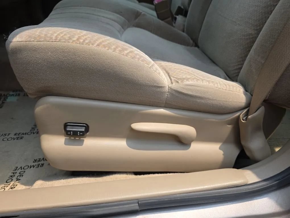 Used 2003 Buick Century Custom FWD image 14