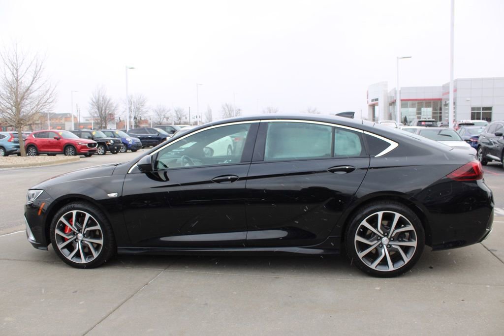 Used 2018 Buick Regal GS w/ Driver Confidence Package #2 image 4