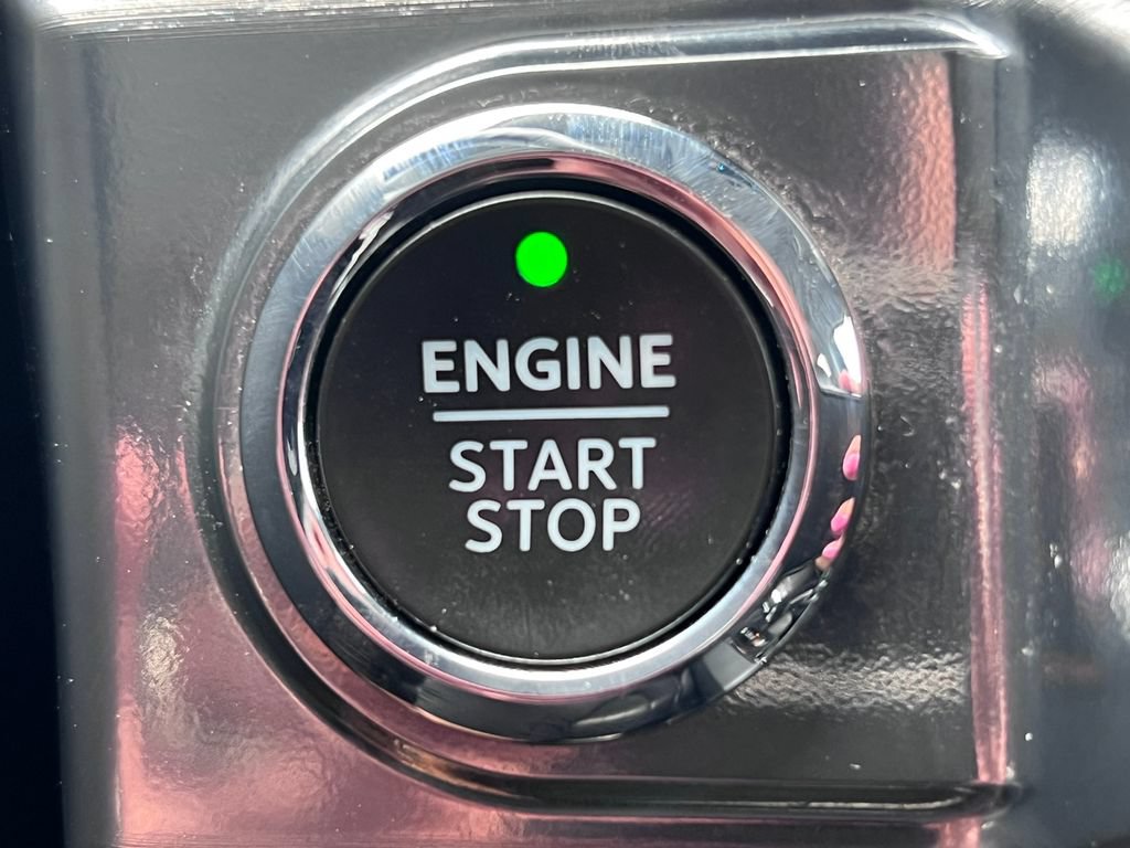 Used 2021 Ford F150 Lariat w/ Equipment Group 502A High AWD/4WD image 37