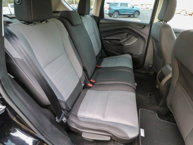 Used 2019 Ford Escape S image 24