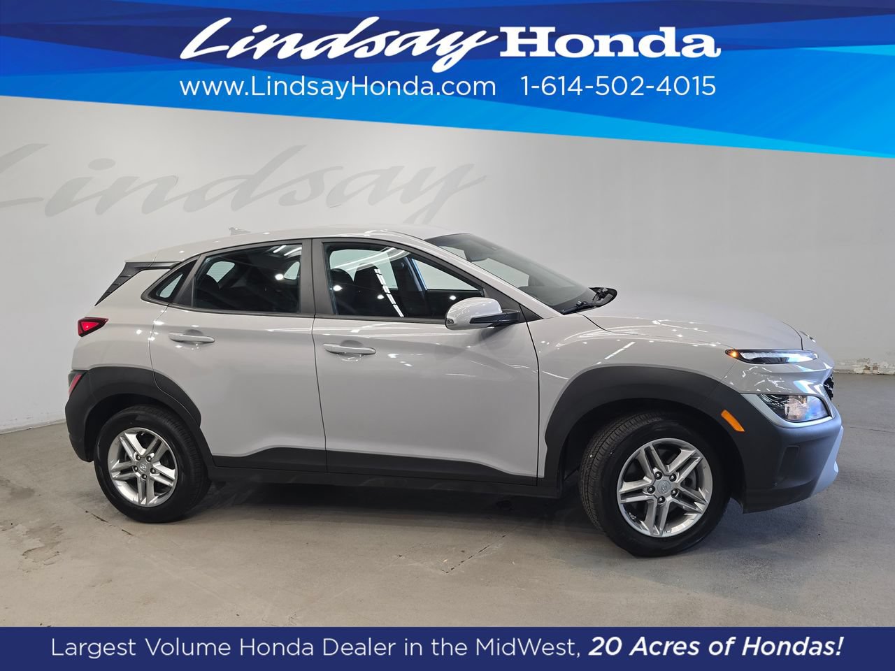Used 2023 Hyundai Kona SE AWD/4WD image 3