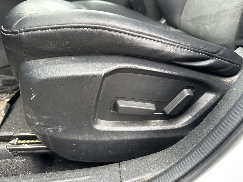 Used 2018 MAZDA CX-5 Touring w/ Preferred Equipment Package image 18