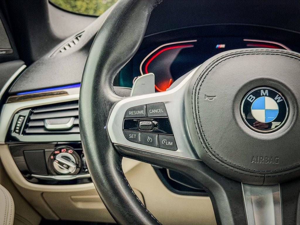 Used 2021 BMW 540i xDrive w/ M Sport Package image 14