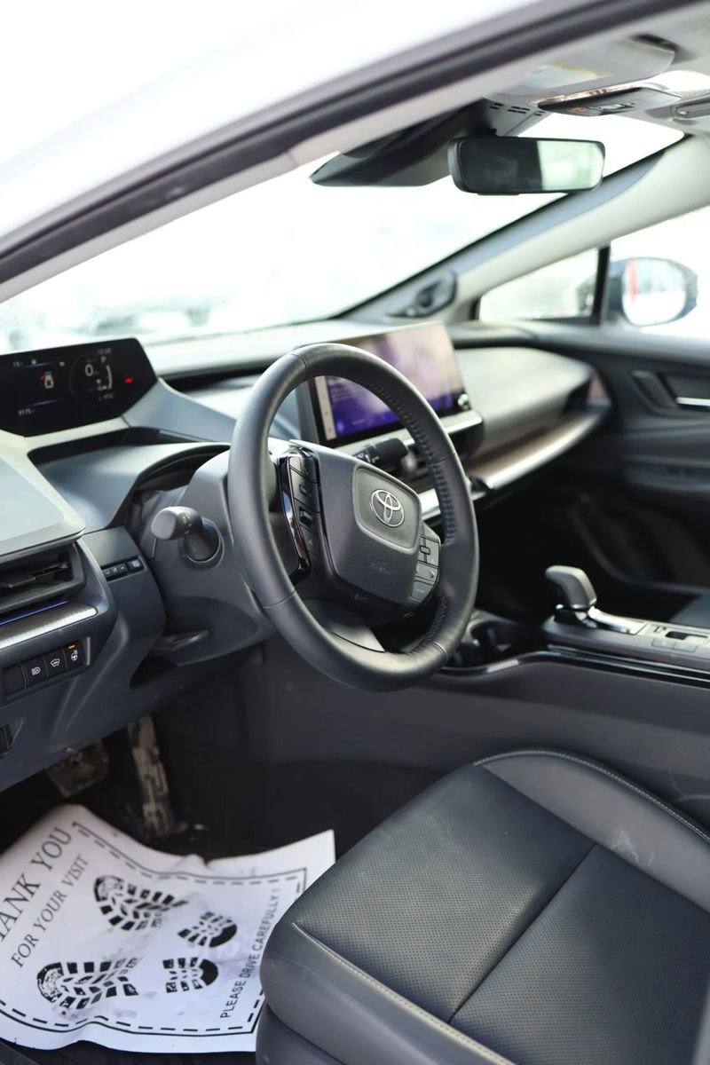 Used 2024 Toyota Prius Limited image 16