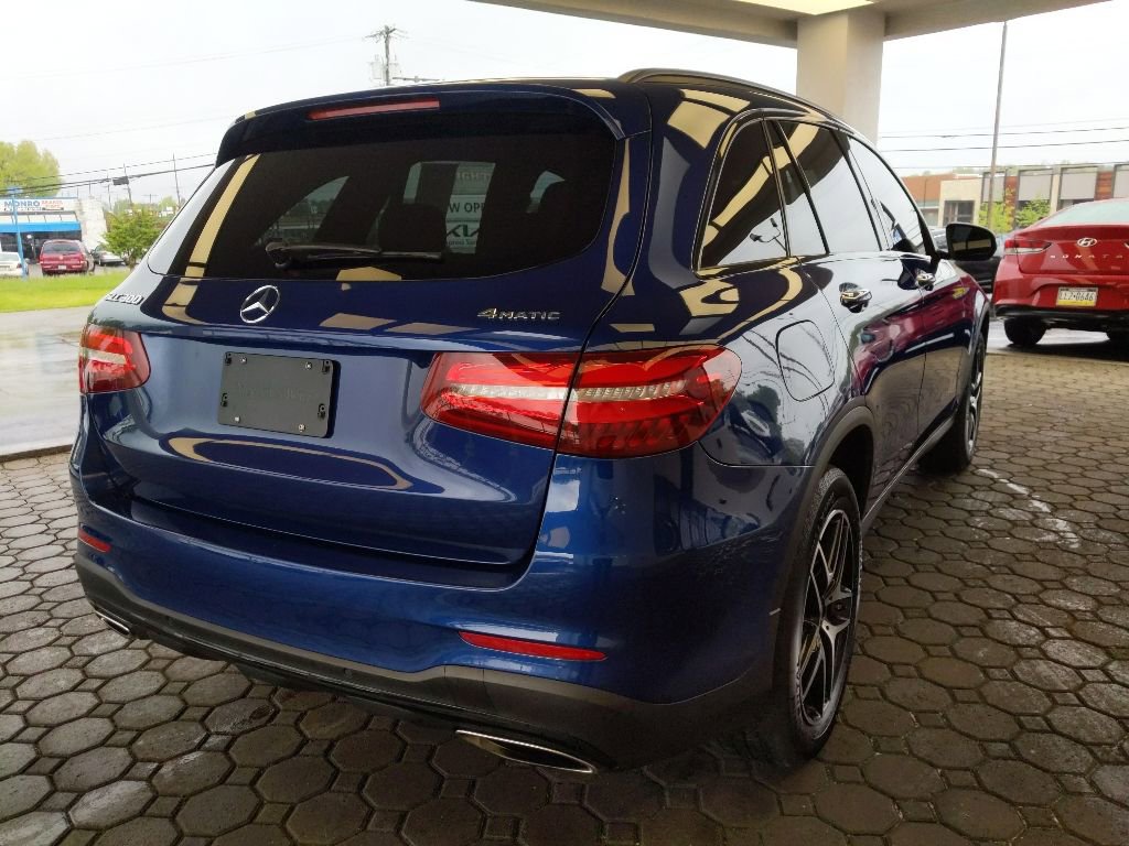 Used 2019 Mercedes-Benz GLC 300 4MATIC image 6