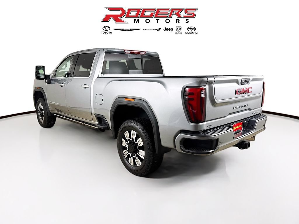 Used 2025 GMC Sierra 3500 Denali w/ Denali Reserve Package AWD/4WD image 11