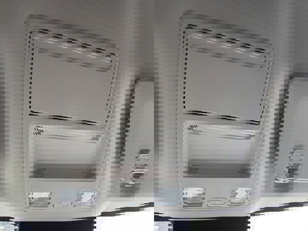 New 2026 Ford Maverick XLT w/ Equipment Group 301A image 32