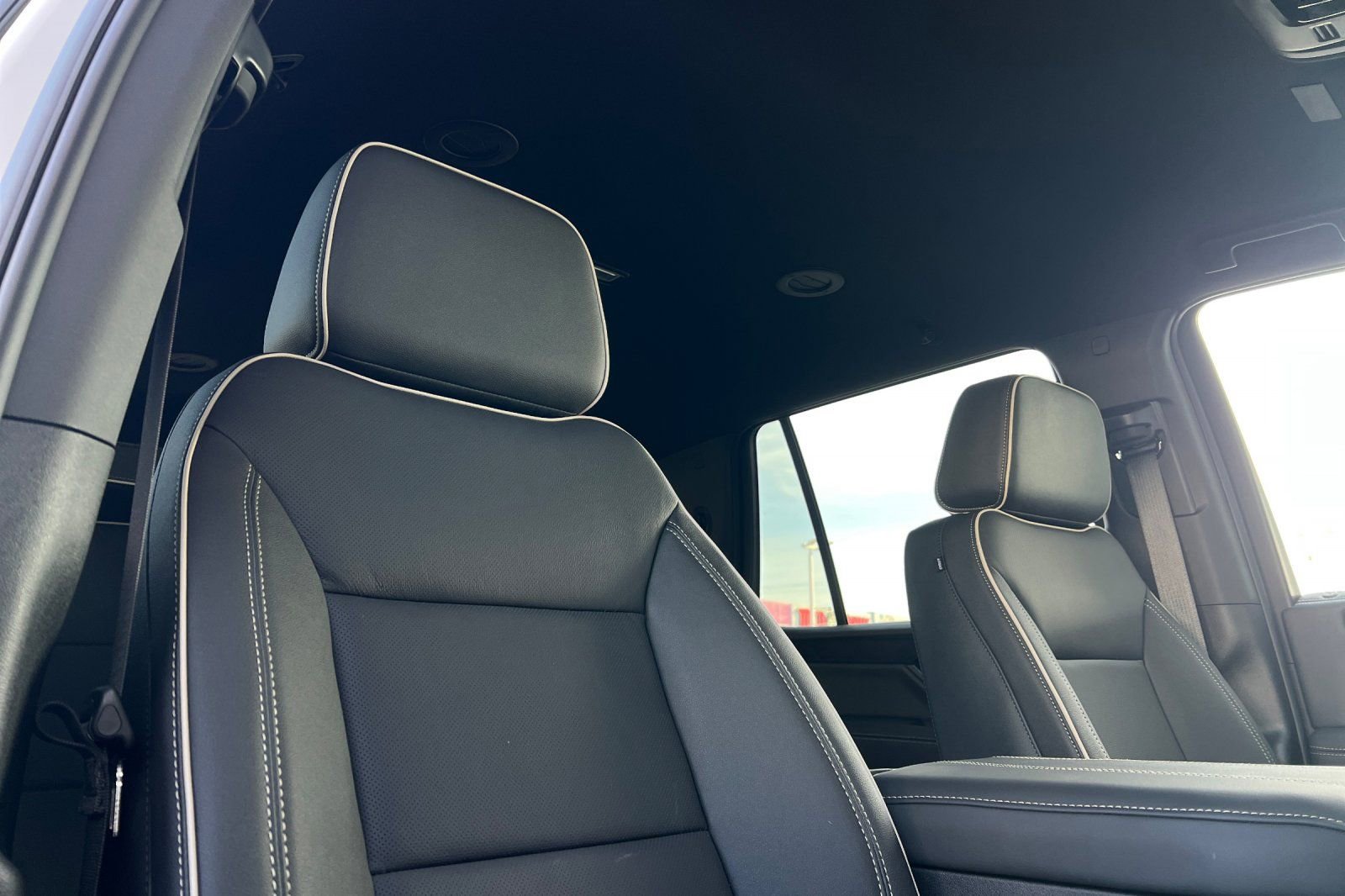 New 2026 GMC Yukon Elevation image 16