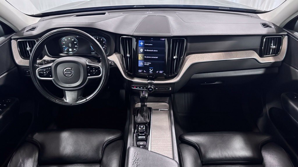 Used 2018 Volvo XC60 T6 Inscription w/ Convenience Package AWD/4WD image 2