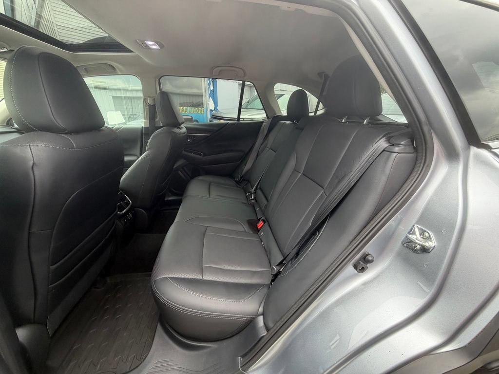 Used 2024 Subaru Outback Limited XT AWD/4WD image 10