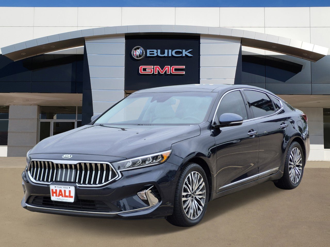 Used 2020 Kia Cadenza Technology FWD image 3