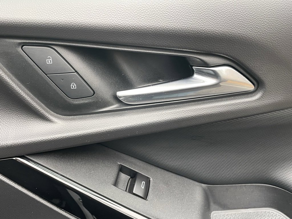 Certified 2025 Chevrolet Equinox LT image 14