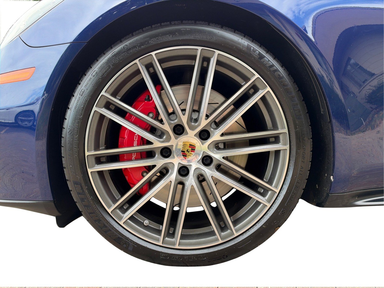 Used 2020 Porsche Panamera GTS AWD/4WD image 32