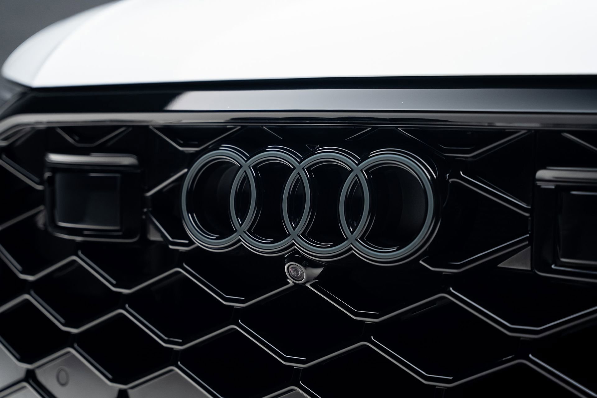 Used 2026 Audi RS Q8 performance AWD/4WD image 13