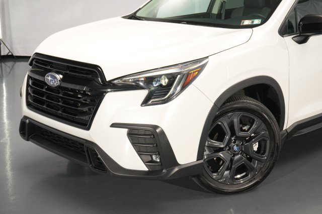 Used 2024 Subaru Ascent Onyx Edition AWD/4WD image 4