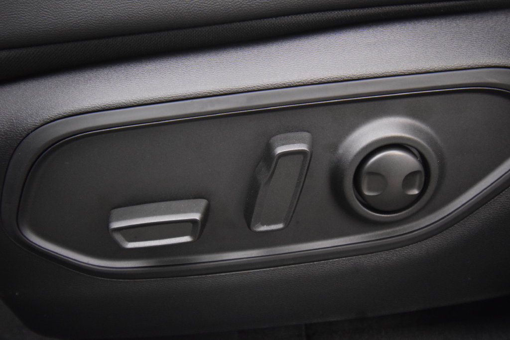New 2026 Jeep Cherokee Limited AWD/4WD image 29