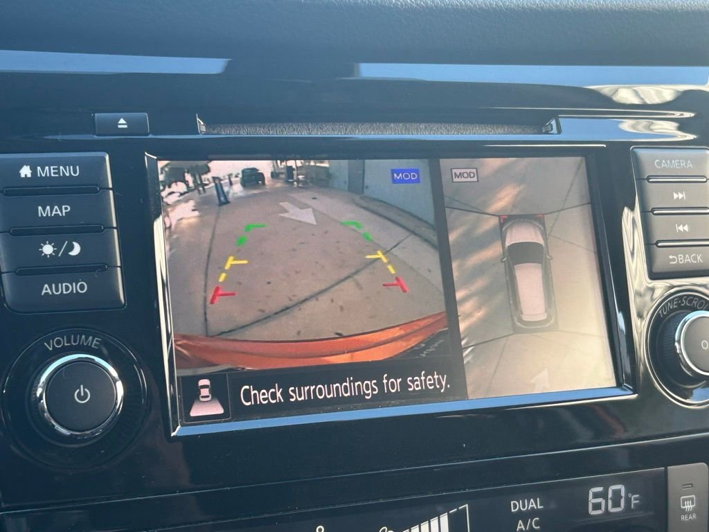 Used 2020 Nissan Rogue SV w/ Sun & Sound Touring Package image 18