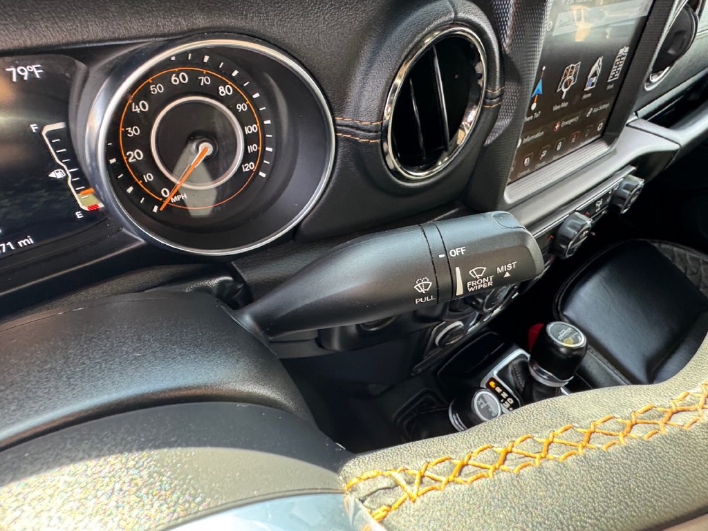 Used 2023 Jeep Gladiator Overland AWD/4WD image 30