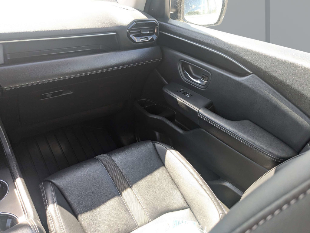 Used 2025 Honda Pilot EX-L image 22