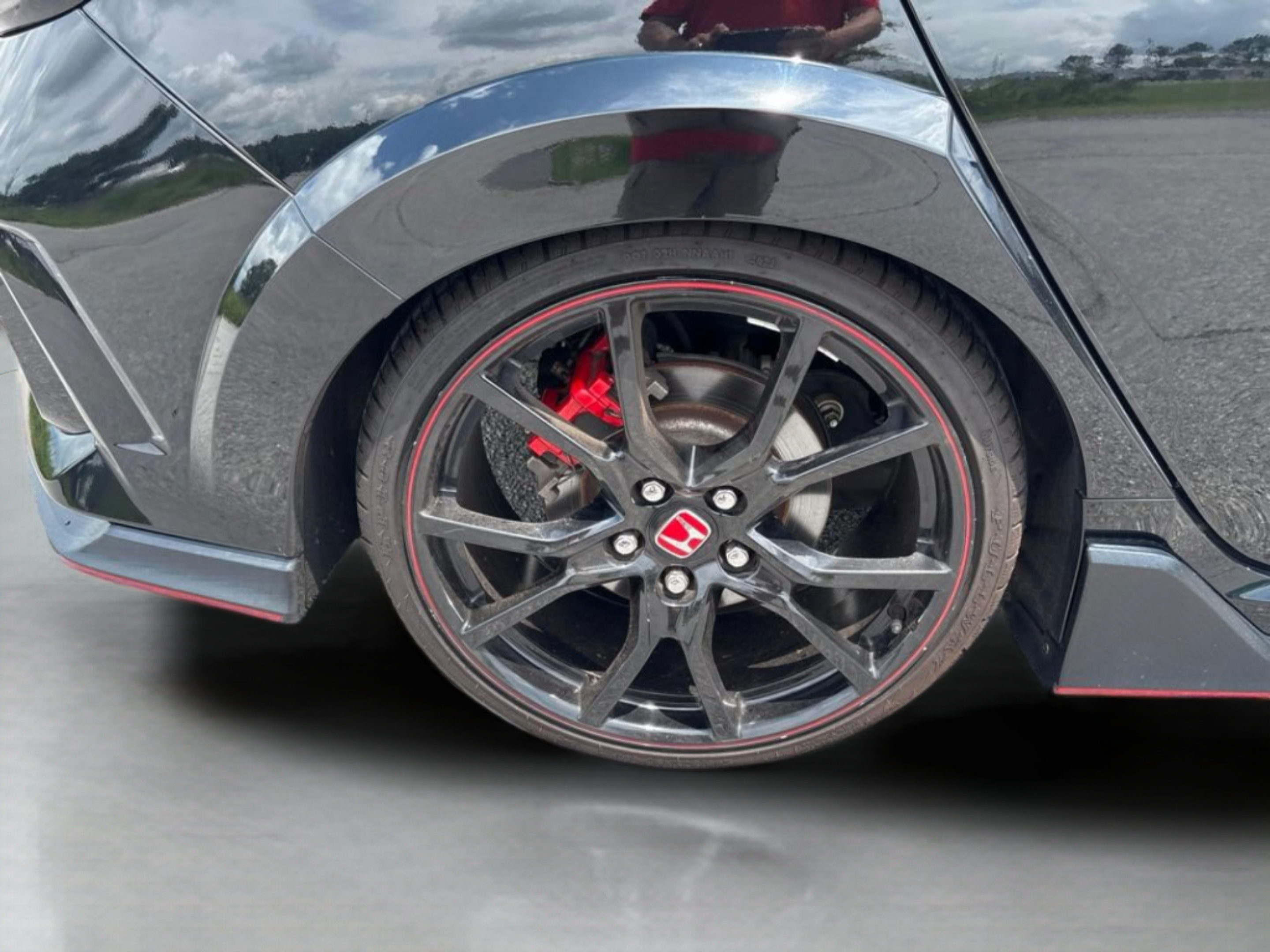 Used 2018 Honda Civic Type R image 34