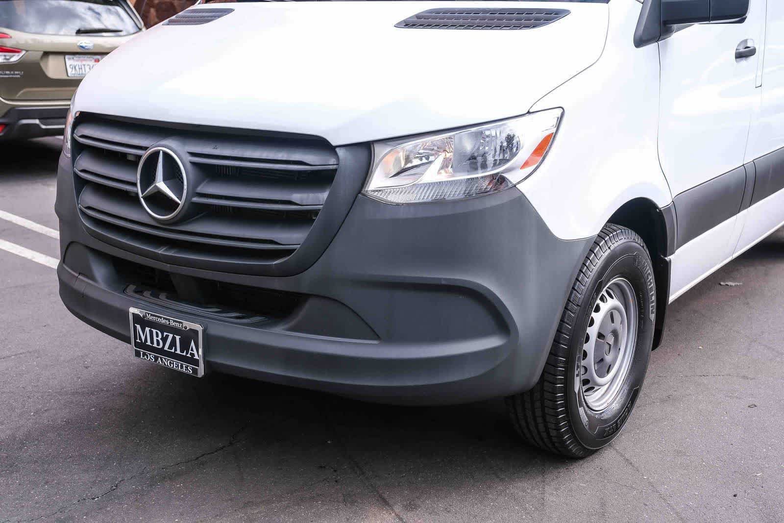 Used 2022 Mercedes-Benz Sprinter 2500 image 8