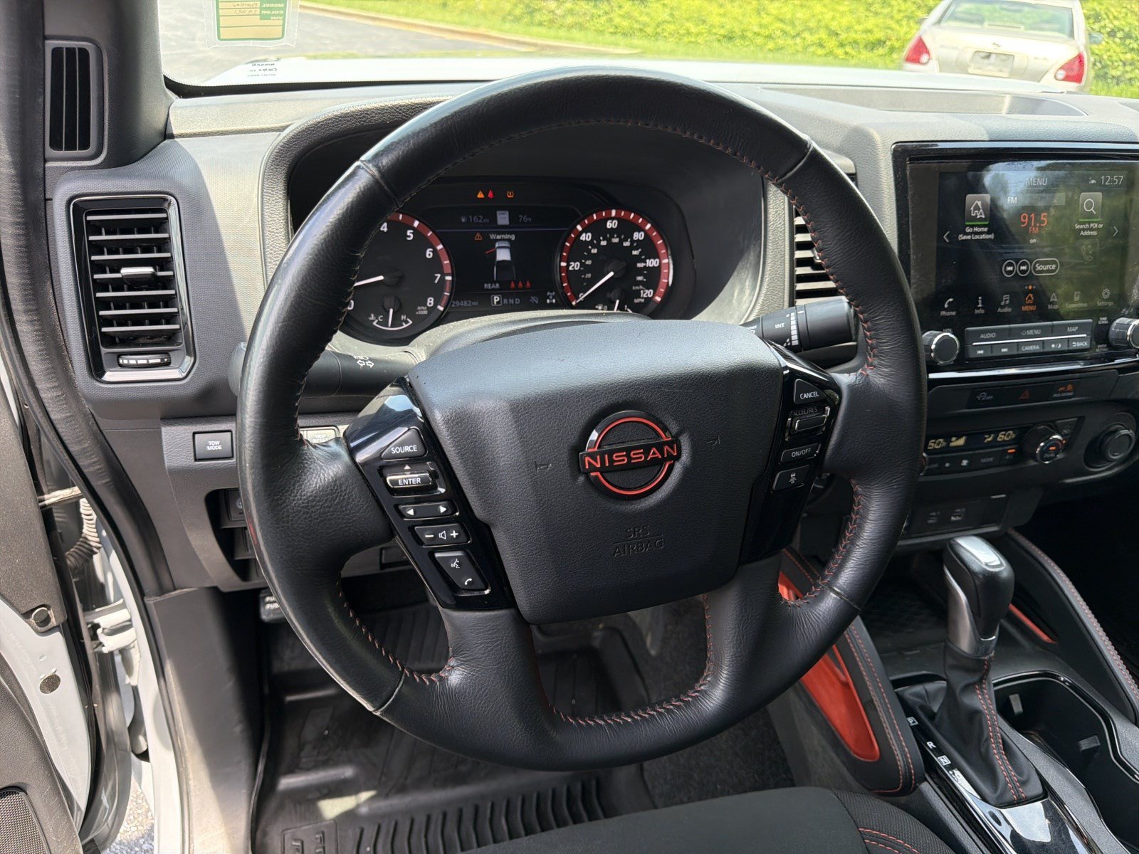 Used 2024 Nissan Frontier PRO-4X w/ Technology Package AWD/4WD image 23