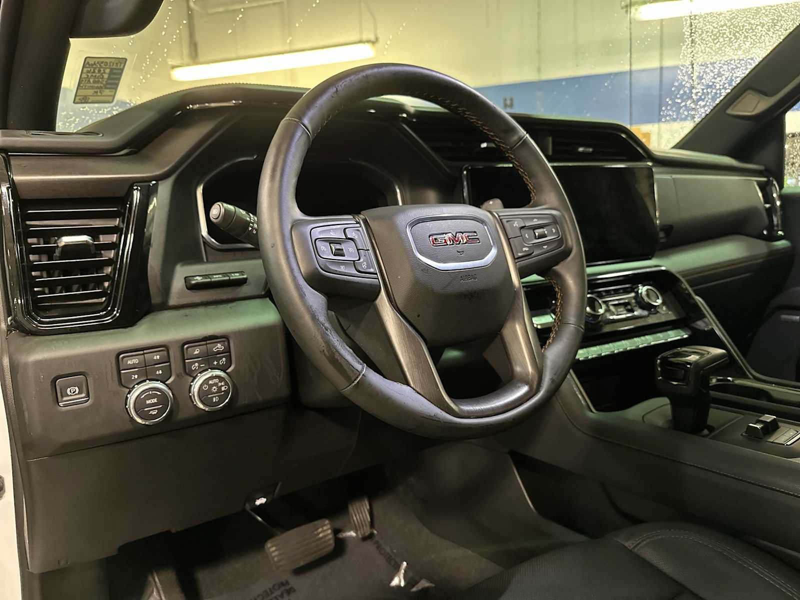 Certified 2026 GMC Sierra 1500 AT4 w/ AT4 Premium Package AWD/4WD image 16