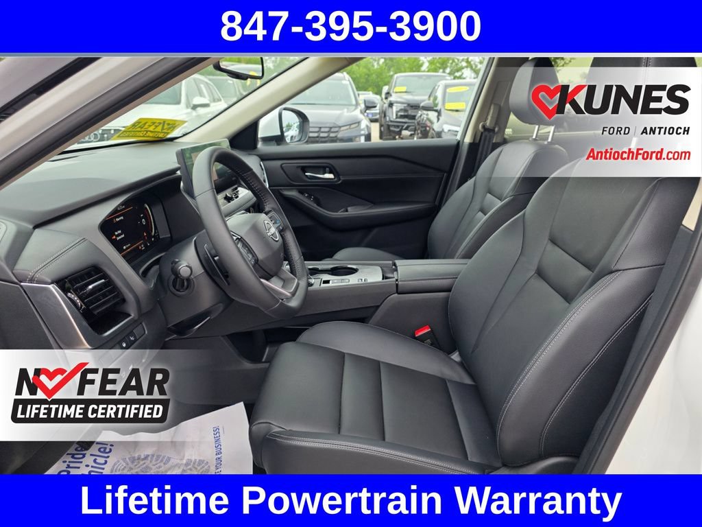 Used 2025 Nissan Rogue SL w/ SL Premium Package FWD image 19