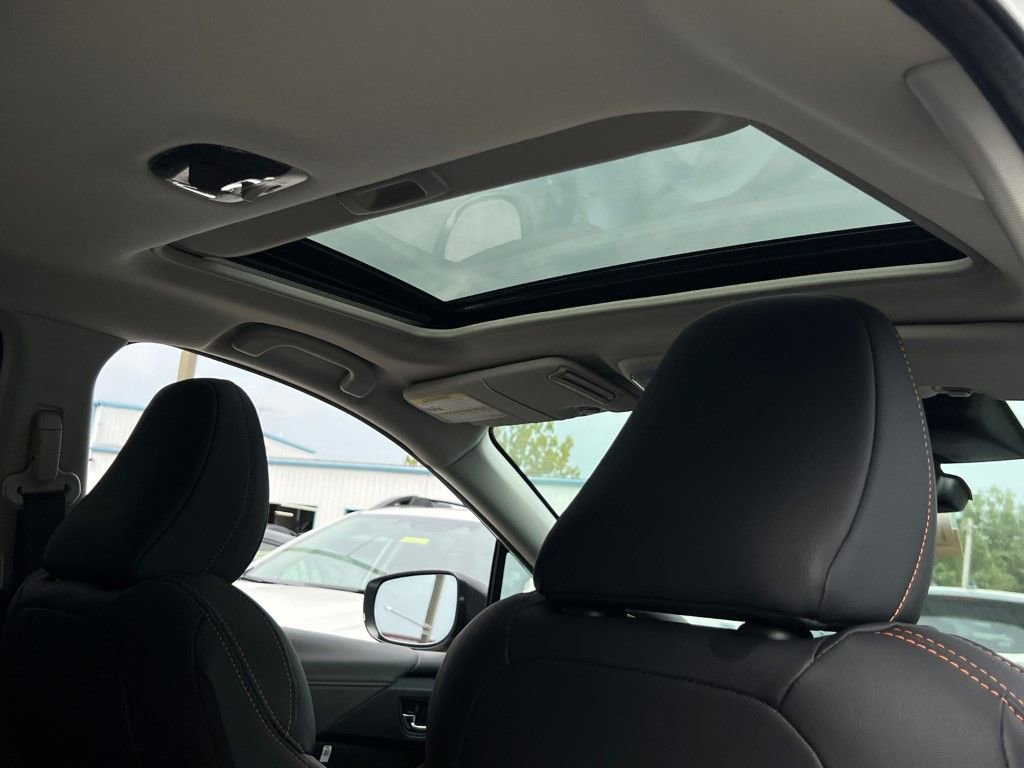 New 2025 Subaru Crosstrek 2.5i Limited image 13