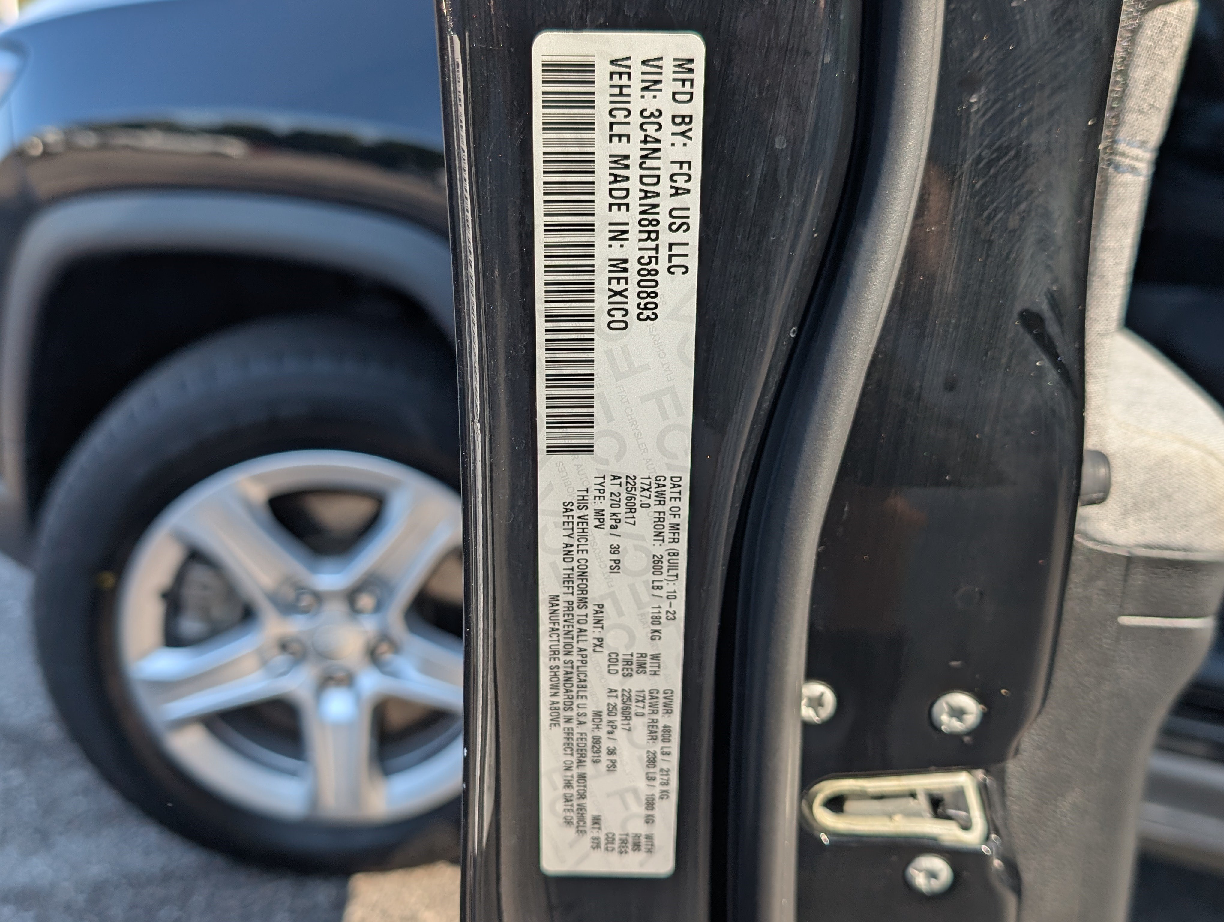 Used 2024 Jeep Compass Sport AWD/4WD image 35