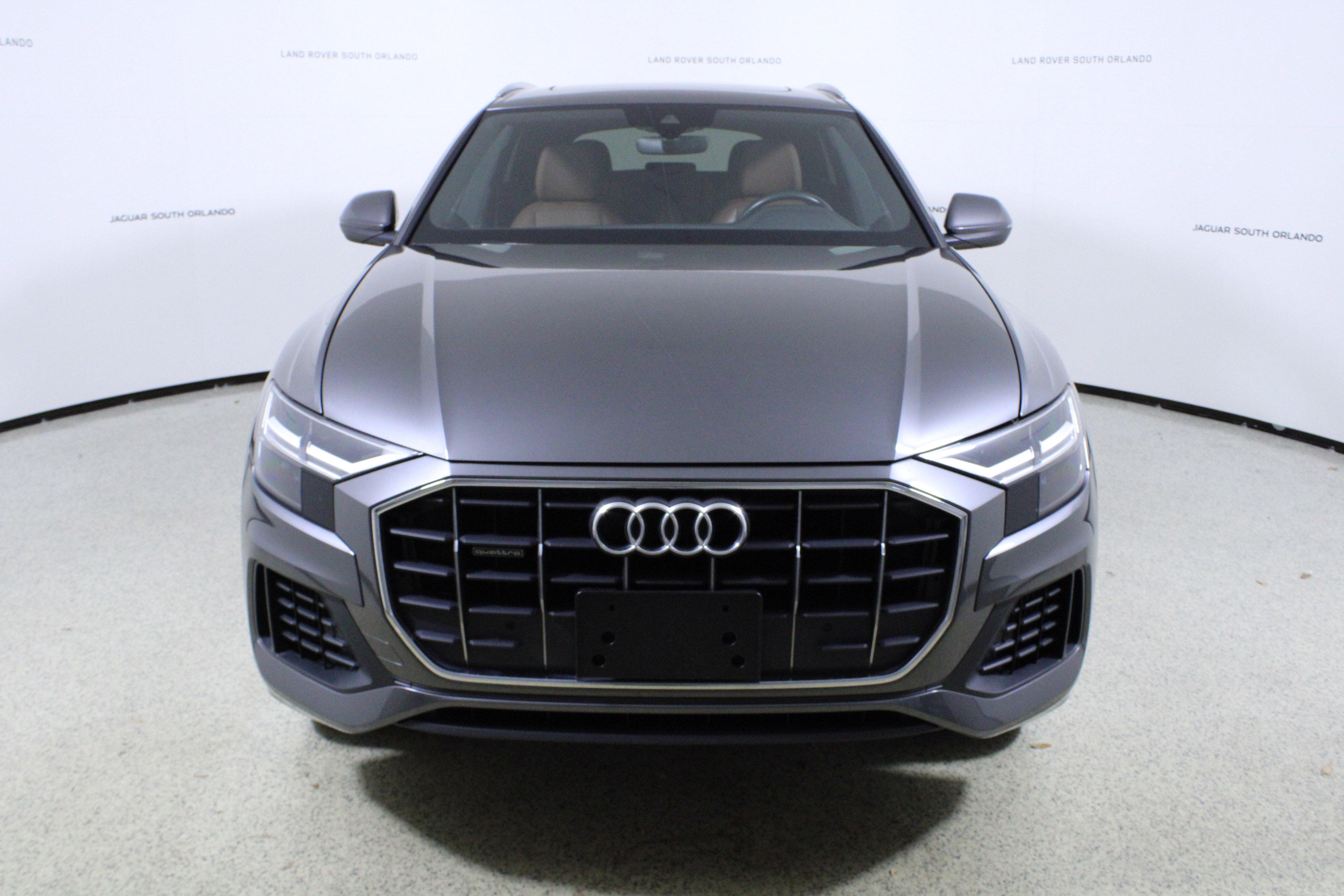 Used 2019 Audi Q8 Premium image 2