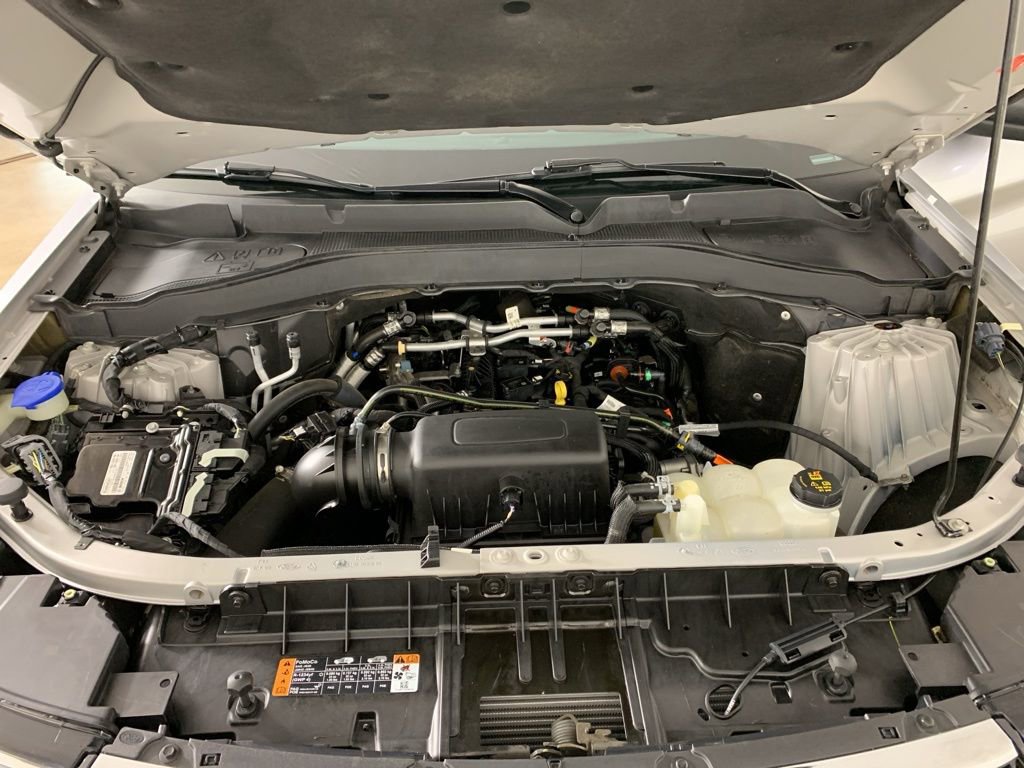 Used 2022 Ford Explorer XLT image 44
