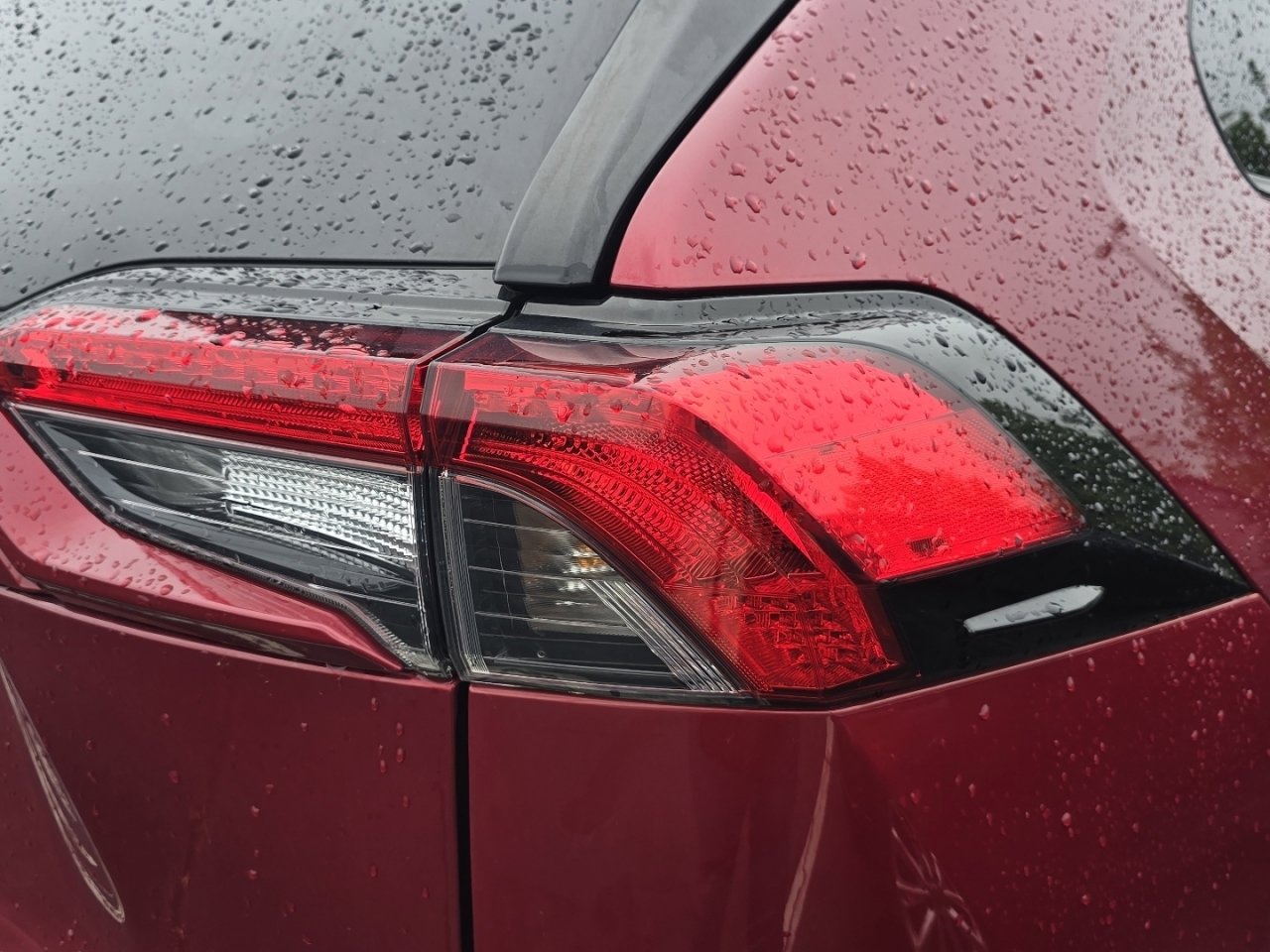 Certified 2024 Toyota RAV4 LE AWD/4WD image 10