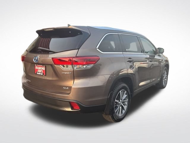 Used 2018 Toyota Highlander XLE AWD/4WD image 7