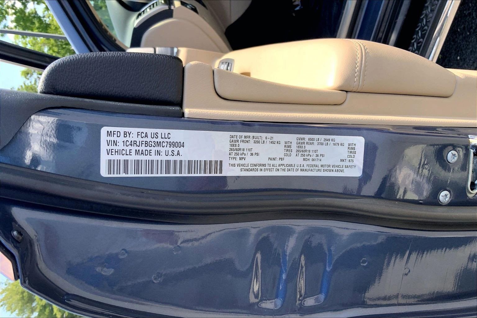 Certified 2021 Jeep Grand Cherokee Limited AWD/4WD image 30
