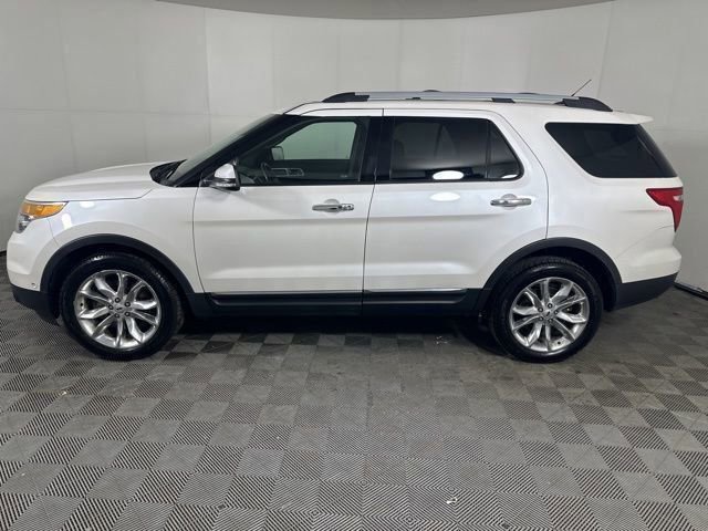 Used 2015 Ford Explorer Limited w/ Equipment Group 302A AWD/4WD image 4