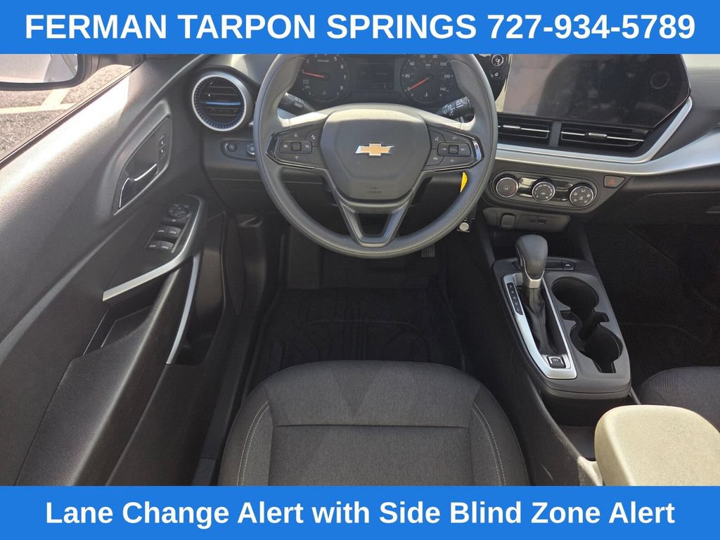Certified 2025 Chevrolet Trax LS w/ Driver Confidence Package FWD image 17