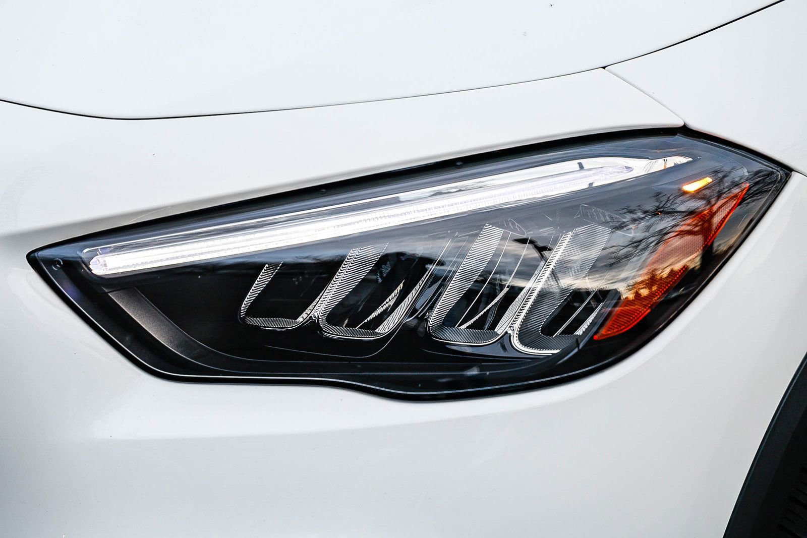 Certified 2025 Mercedes-Benz GLA 250 4MATIC image 7